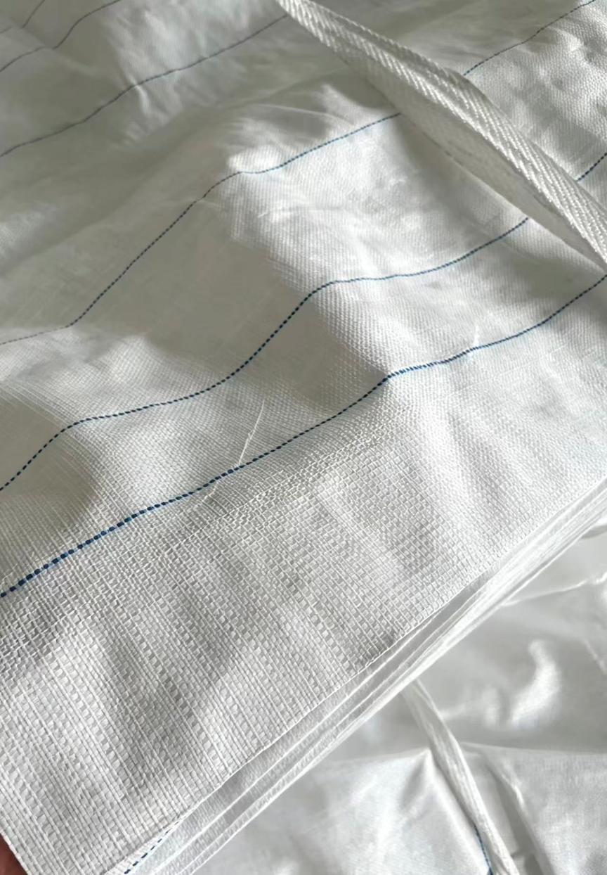 Woven polypropylene material detail